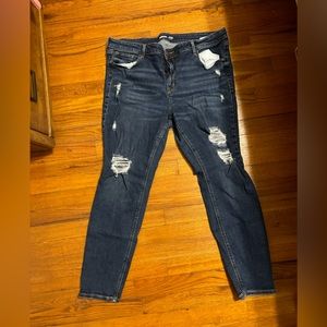 Old Navy Rockstar Super Skinny Mid-Rise
